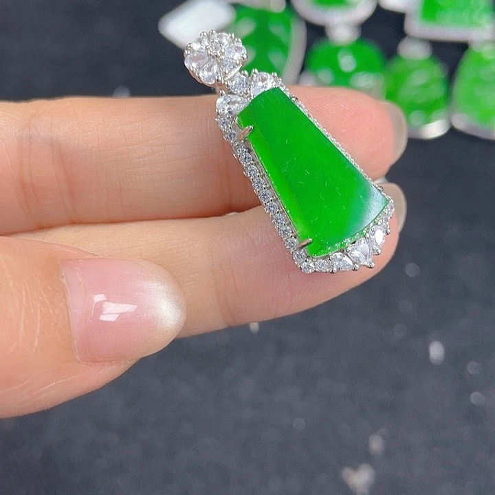 翡翠银S925镶嵌吊坠(不含链)