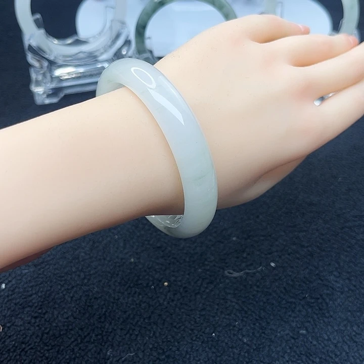 石英质玉未镶嵌手镯5