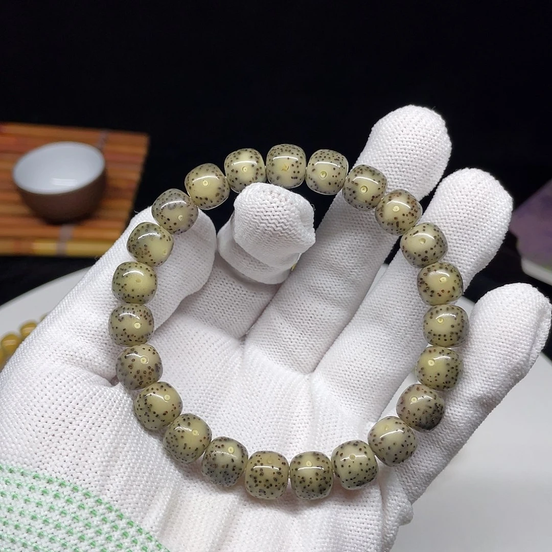 星月菩提吊坠06。10/9绿冰黄金瞳