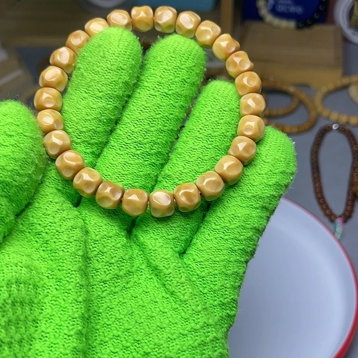 手串龙脊菩提9奶酪