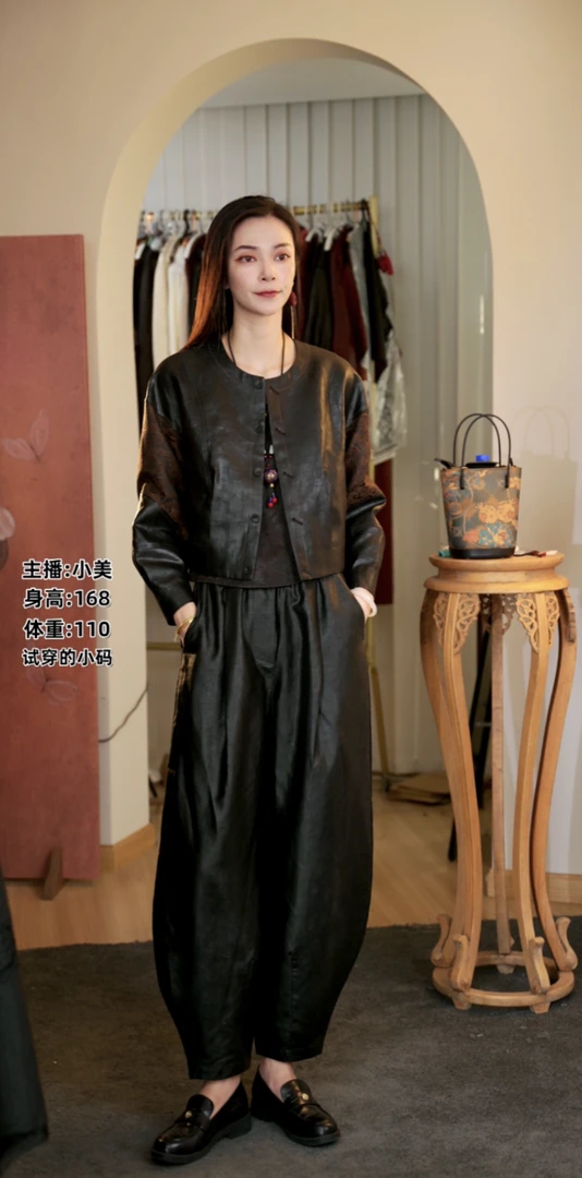 【莨美】顺德老料黑胶绸桑蚕丝香云纱重工拼接工艺短外套 25130