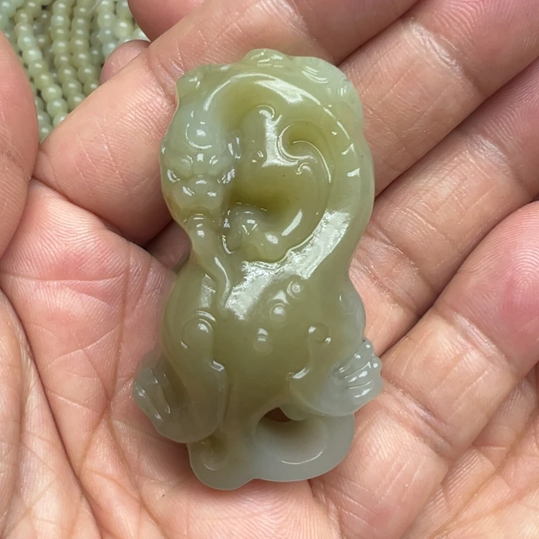 和田玉（糖玉）未镶嵌吊坠(不含链)