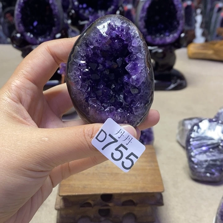 未镶嵌大型摆件（非配饰）水晶