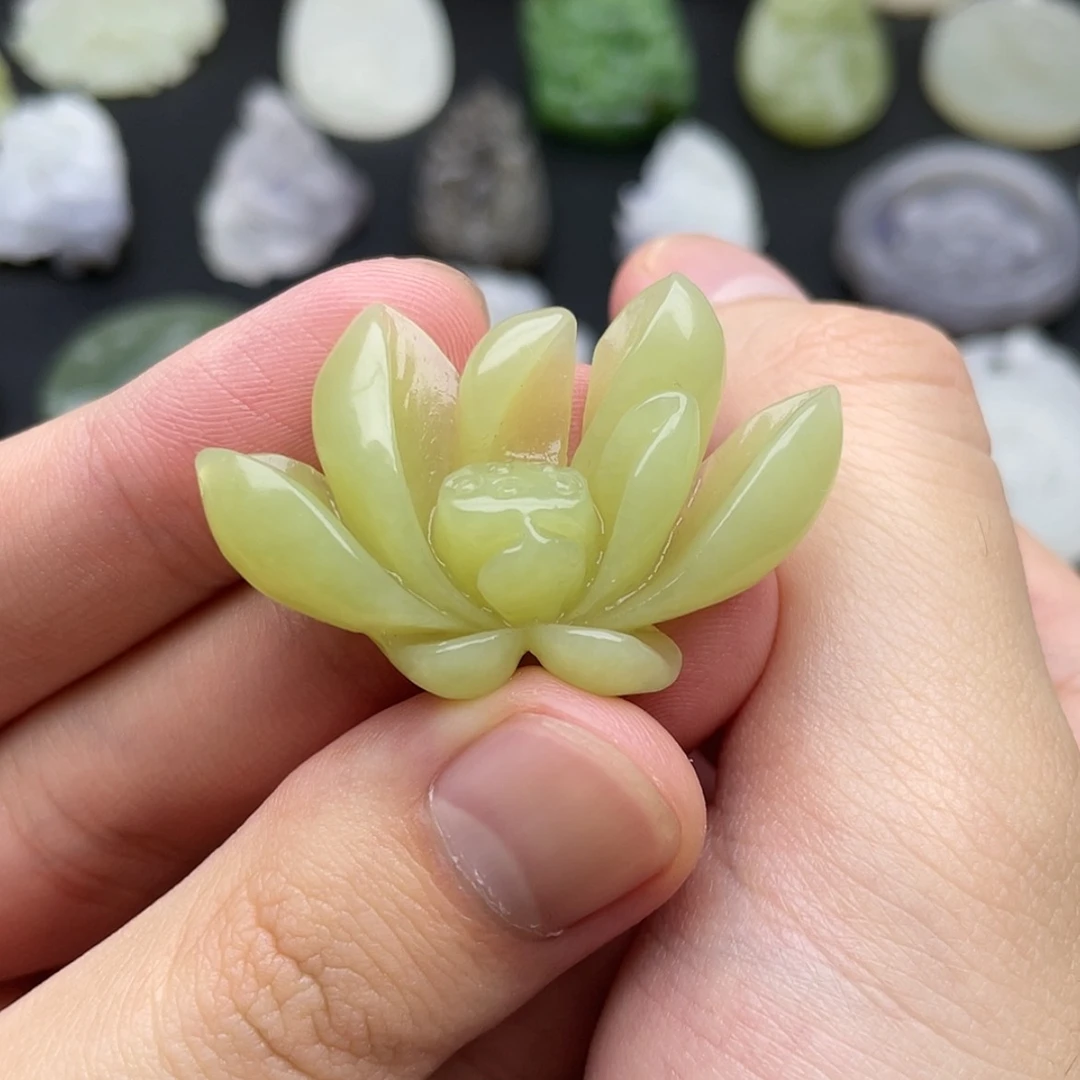 【闪购商品】颈饰未镶嵌和田玉