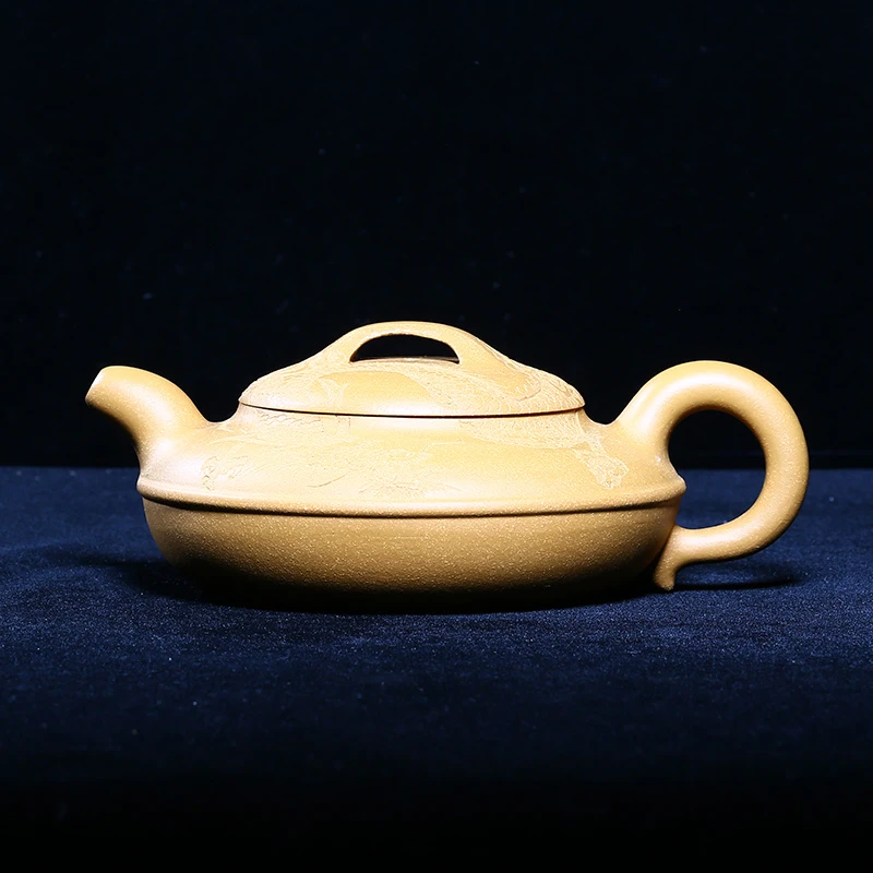 回流老紫砂壶9孔450c黄金段泥啄刻神龙虚扁壶