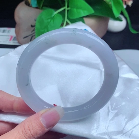 翡翠手镯未镶嵌     圆条59-60 冰飘花