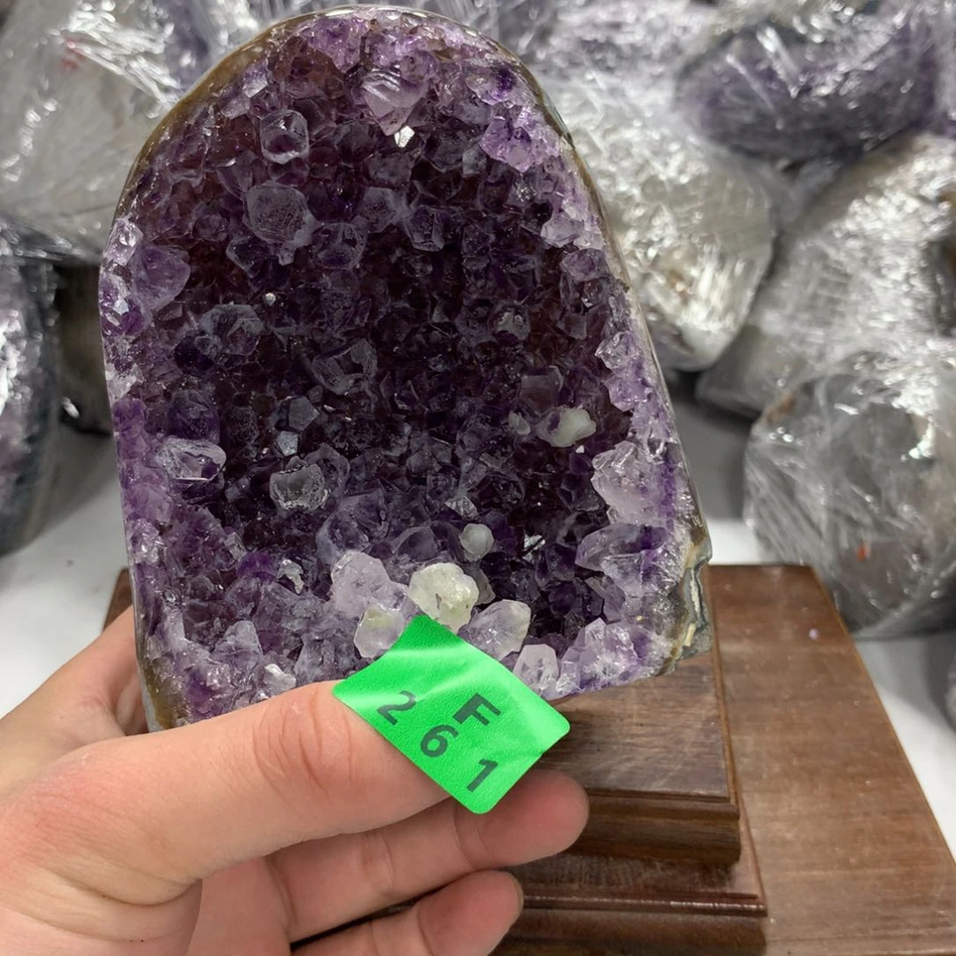 紫晶大型摆件（非配饰）未镶嵌