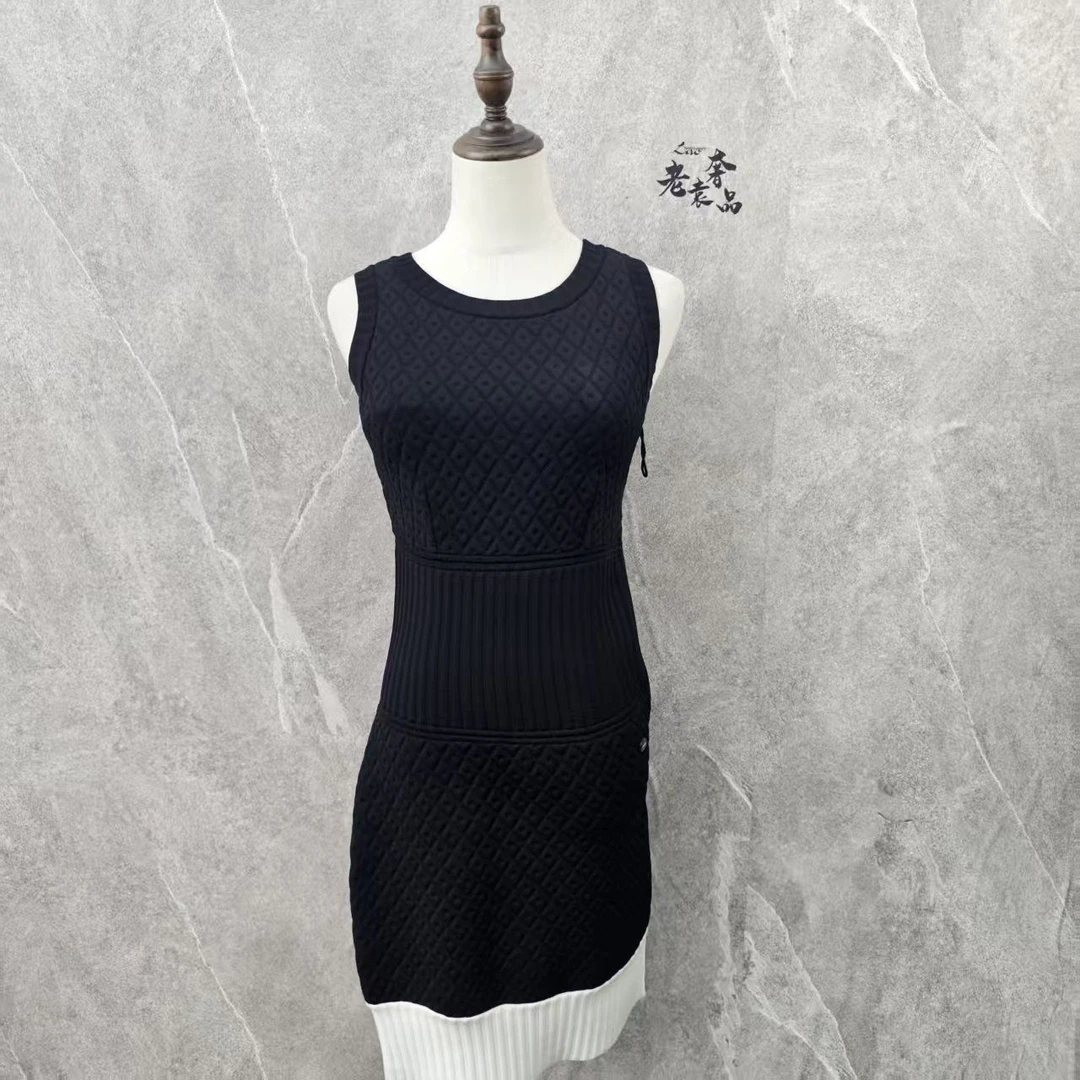 99新 Chanel/香奈儿  海囤K/香奈儿裙子/36码/bx59730