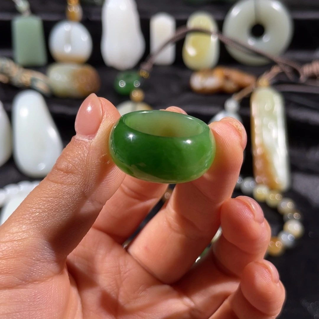 和田玉未镶嵌挂件清*