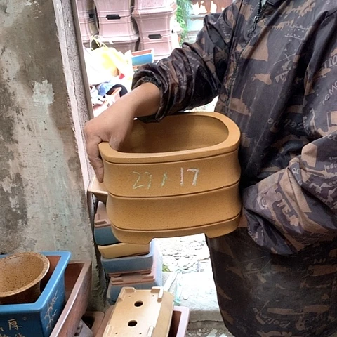 紫砂花盆手工制作