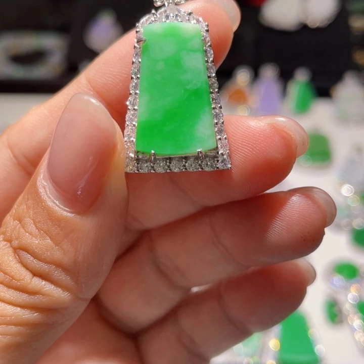 翡翠银S925镶嵌颈饰