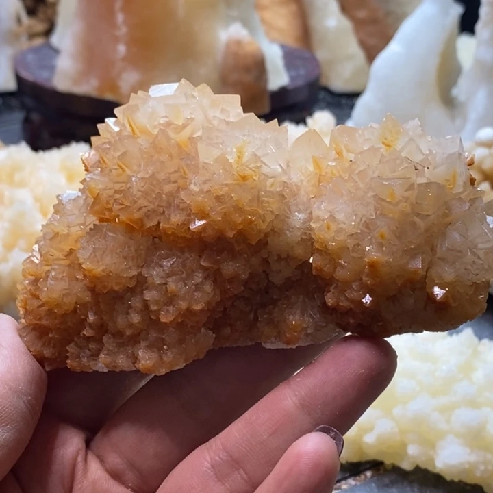 臭***宝玛瑙/玉髓合金挂件