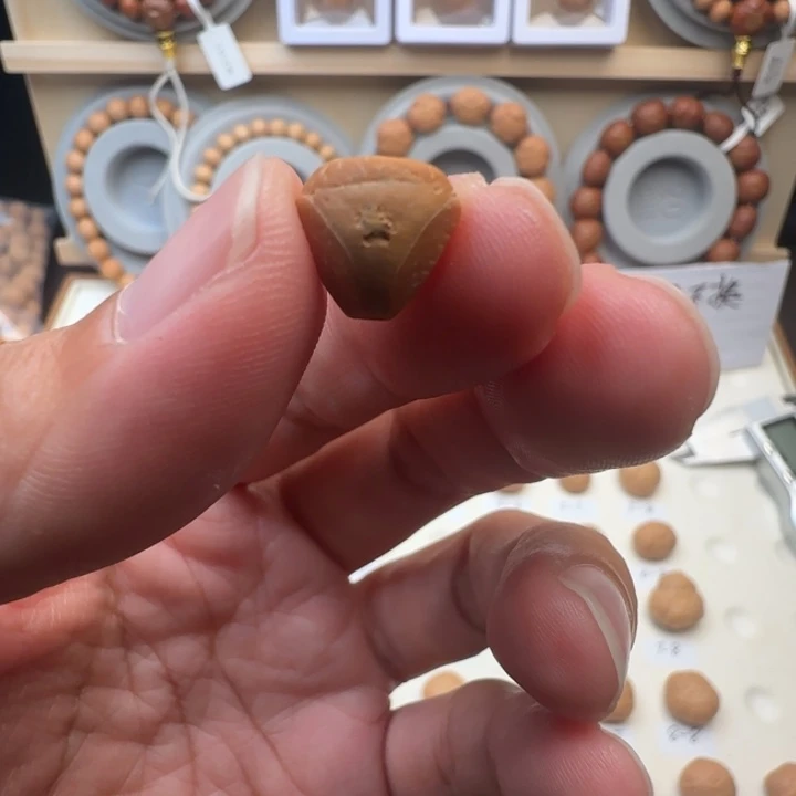 吊坠凤眼菩提龙塔 不退不换