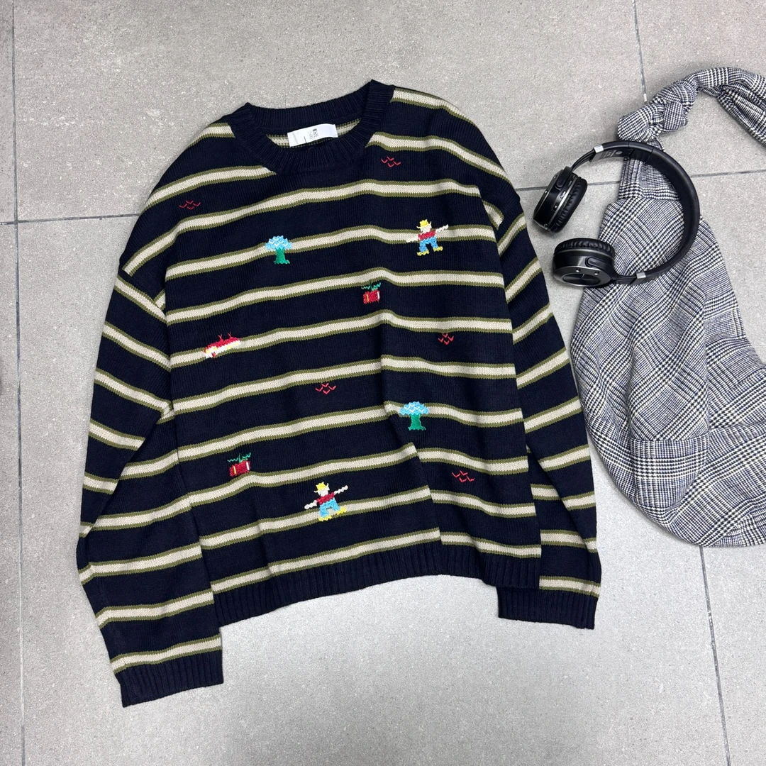 【小惜亦】小王秋款宽松时尚百搭刺绣长袖针织毛衣2681