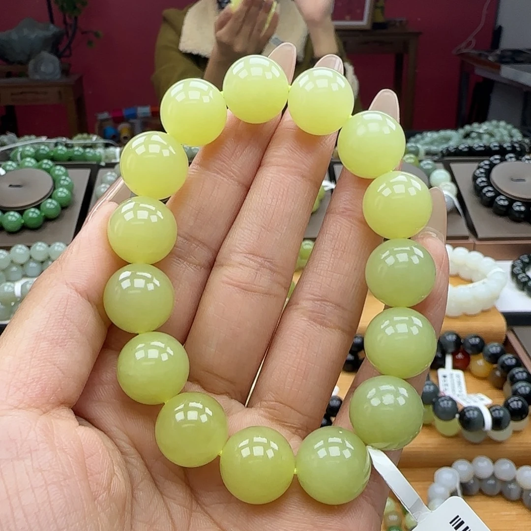 和田玉未镶嵌手串