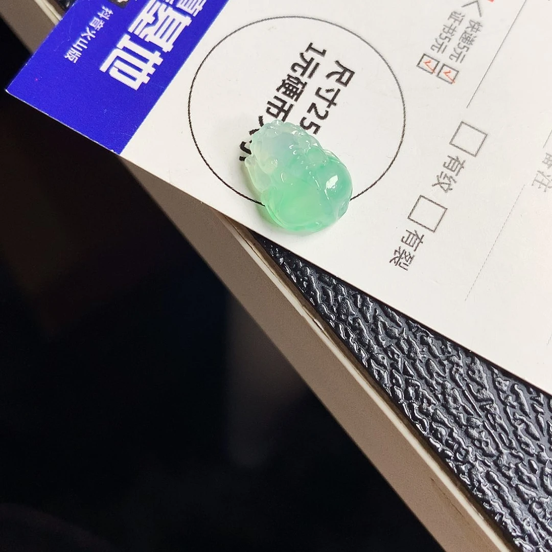 吊坠(不含链)未镶嵌翡翠貔貅