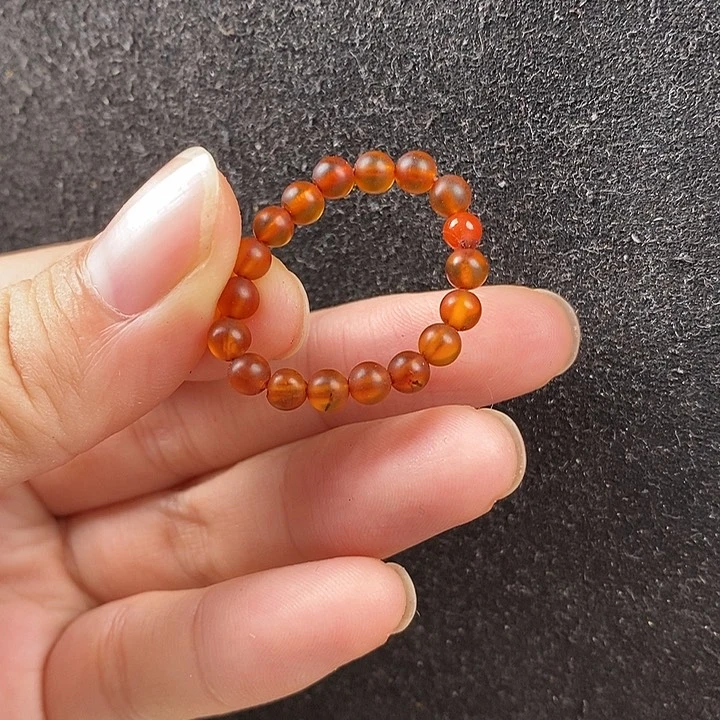 未镶嵌琥珀珠宝奇石