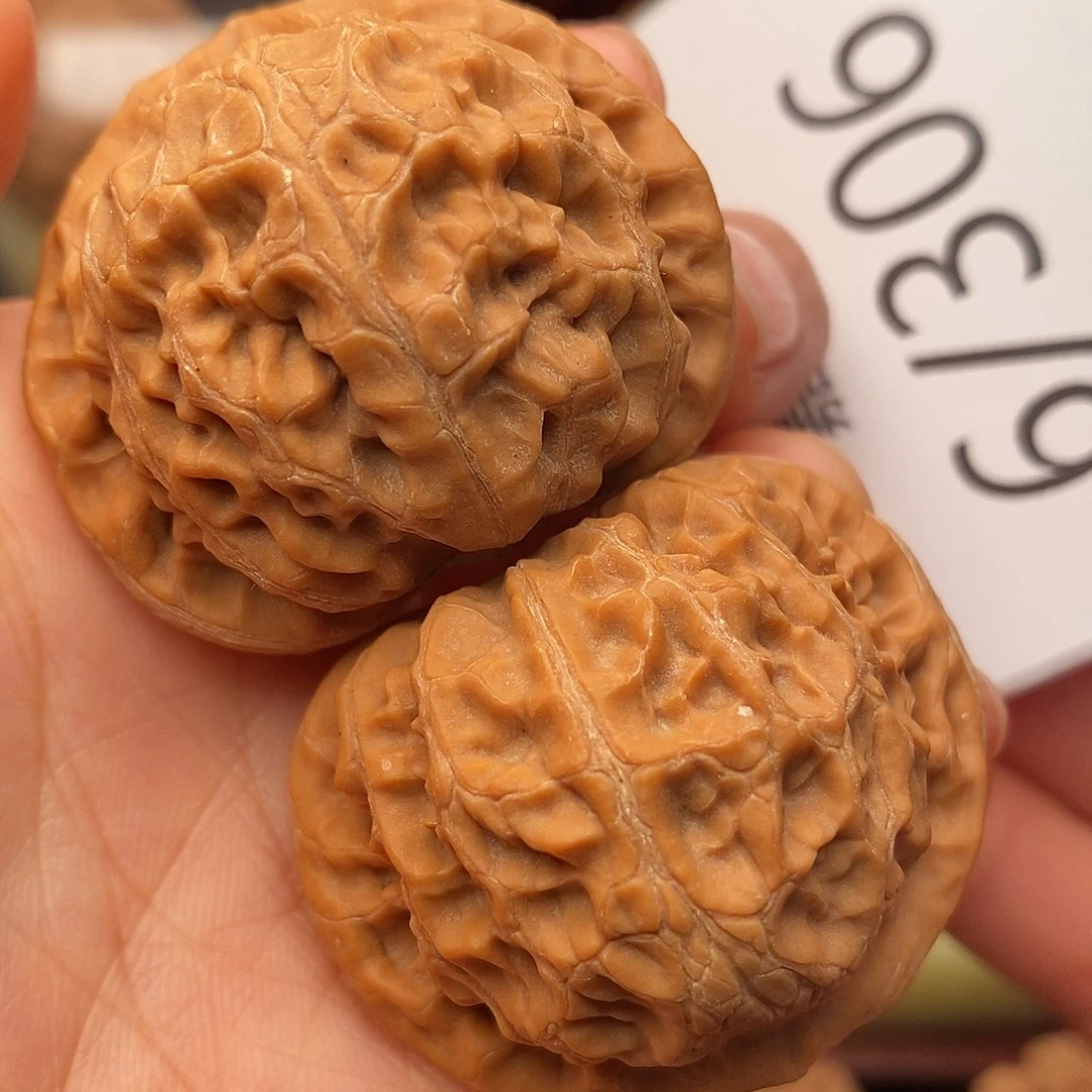 把件文玩核桃40.5宫灯