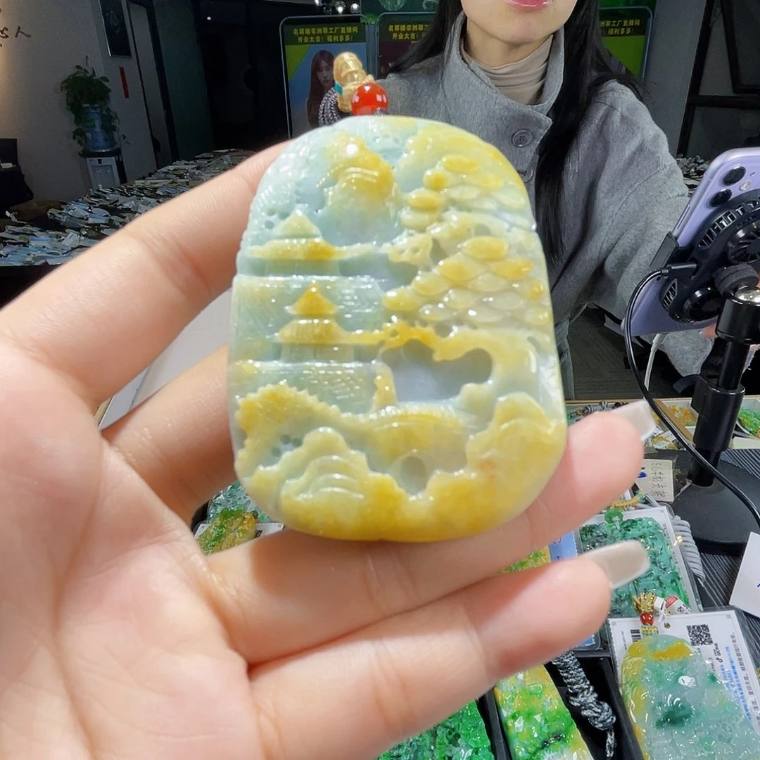 颈饰未镶嵌翡翠一