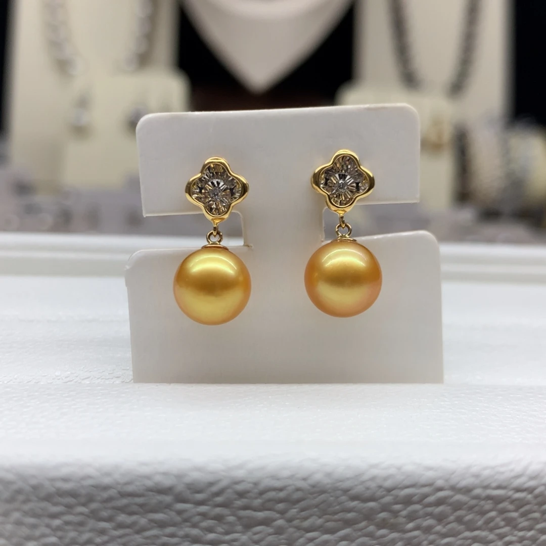 18K金镶嵌海水珍珠耳饰8.4mm金珠耳坠