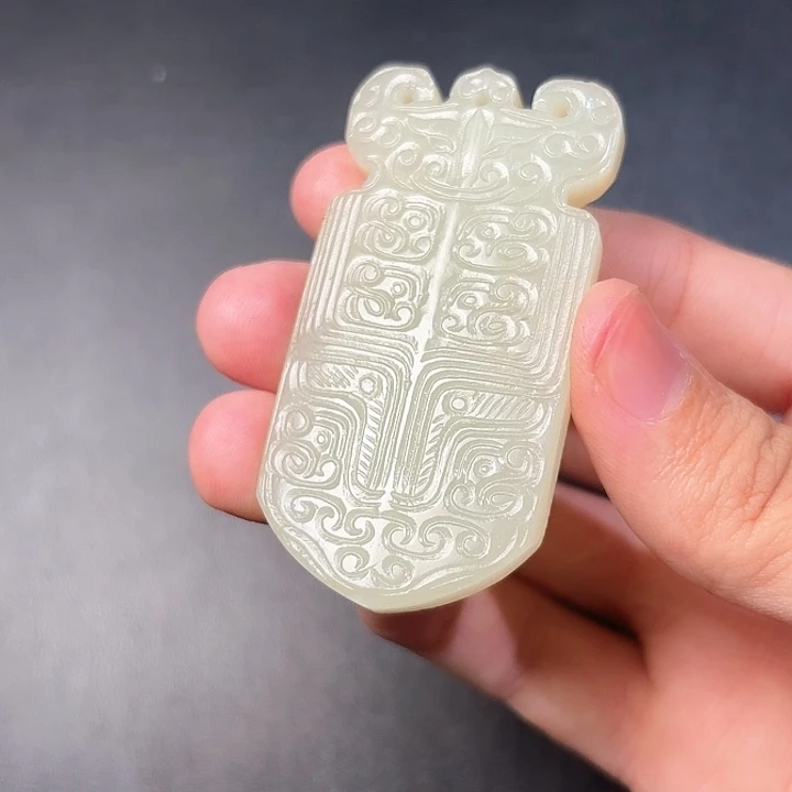 和田玉挂件未镶嵌黄*华