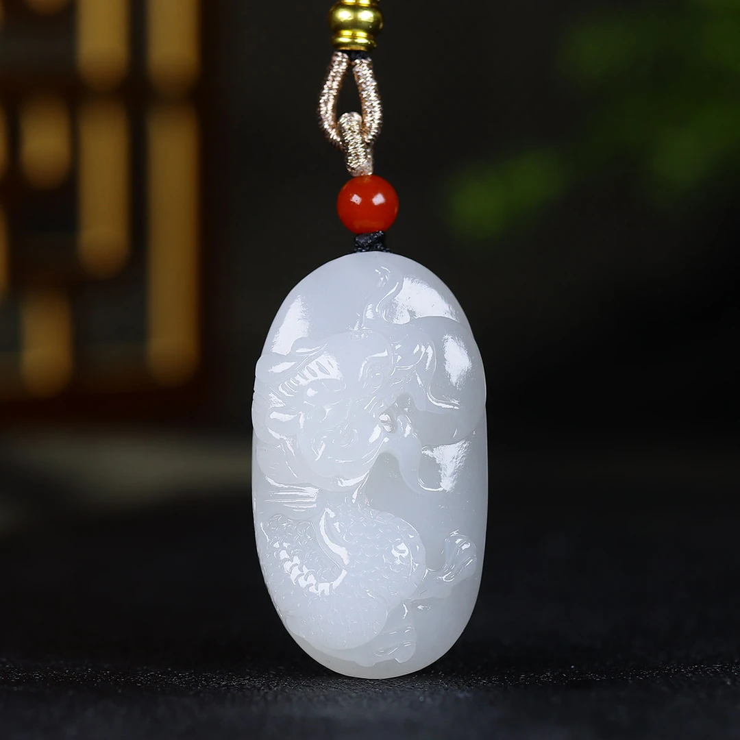 1209104和田玉烟紫貔貅挂件