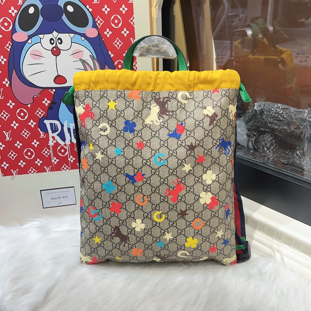 95新 GUCCI/古驰 gucci古驰爱心限定双肩包a6591