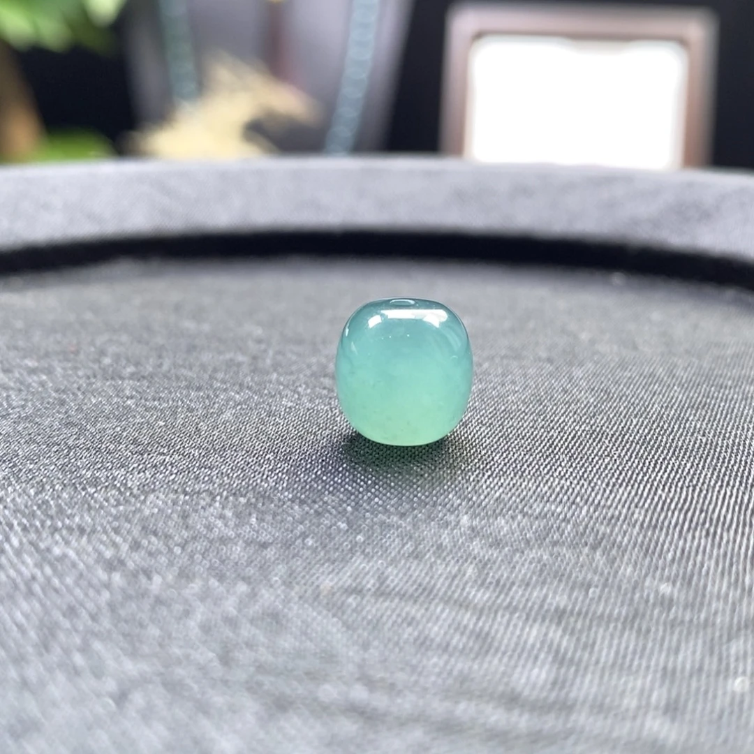 翡翠未镶嵌手链卡10左右老型珠