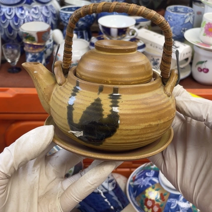 他家瓷器真美…开播了