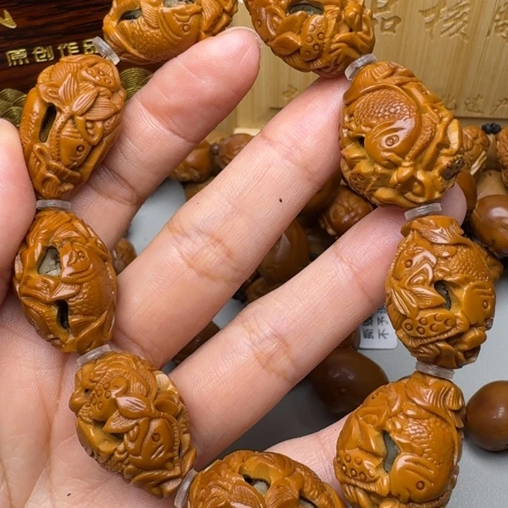 手串/手链橄榄核鱼戏莲花