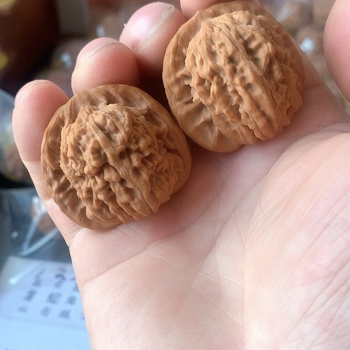 文玩核桃吊坠39山地楼子