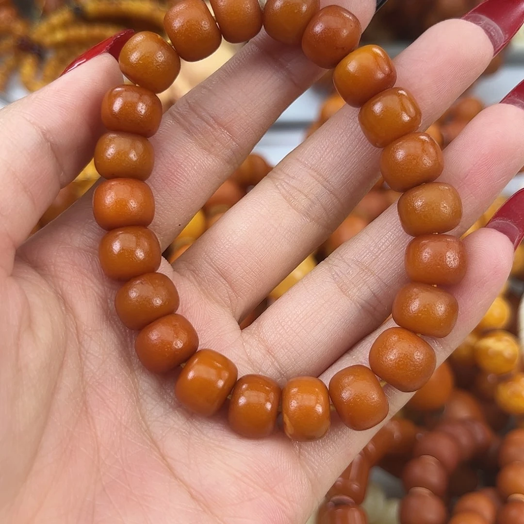 琥珀颈饰未镶嵌蜜蜡