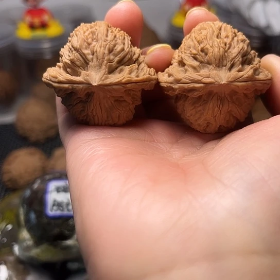 南疆红皮老树核桃核桃