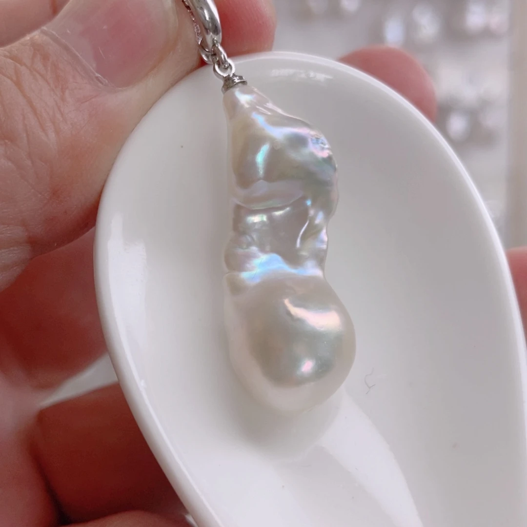 颈饰未镶嵌淡水珍珠