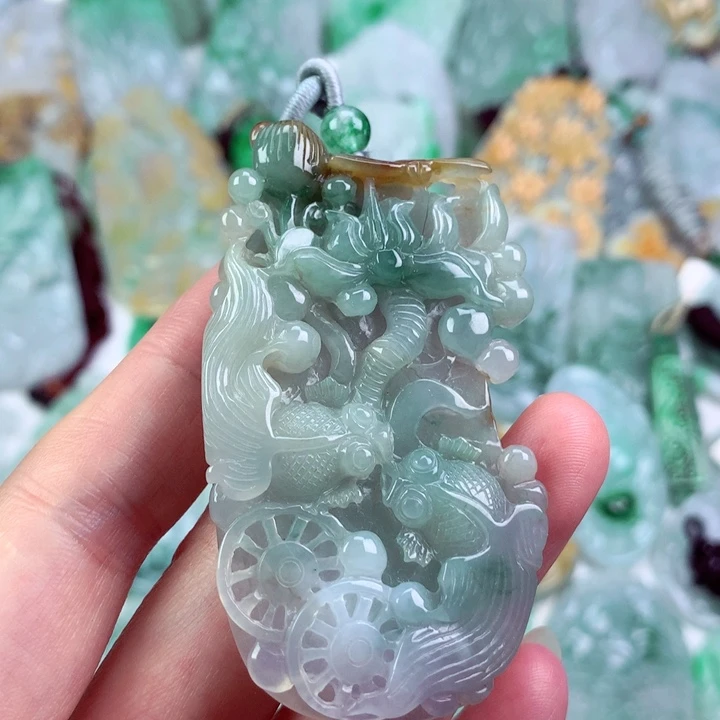 吊坠(不含链)未镶嵌翡翠