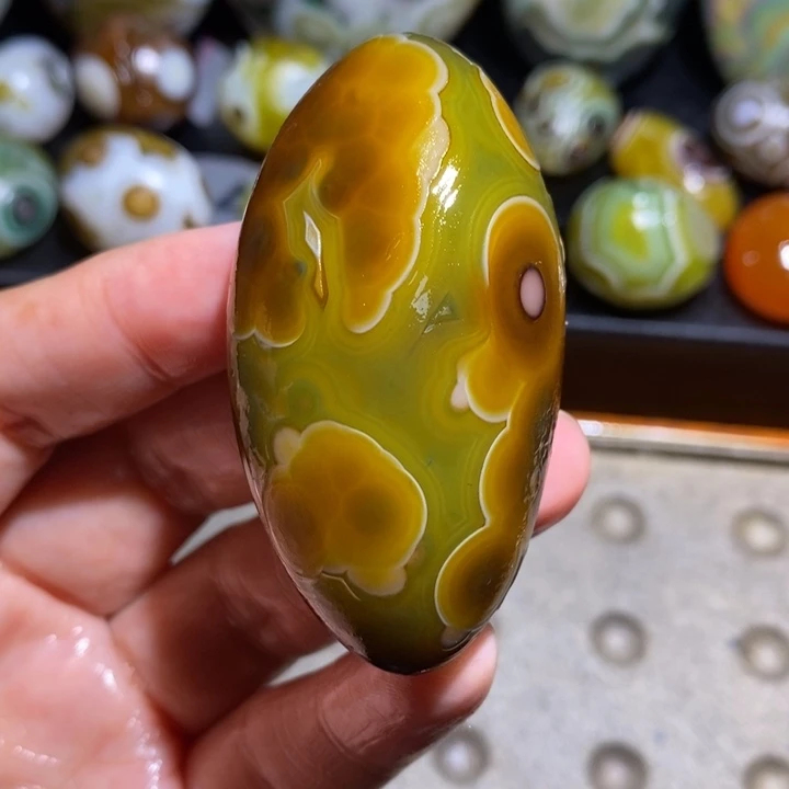 未镶嵌玛瑙/玉髓珠宝半成品122