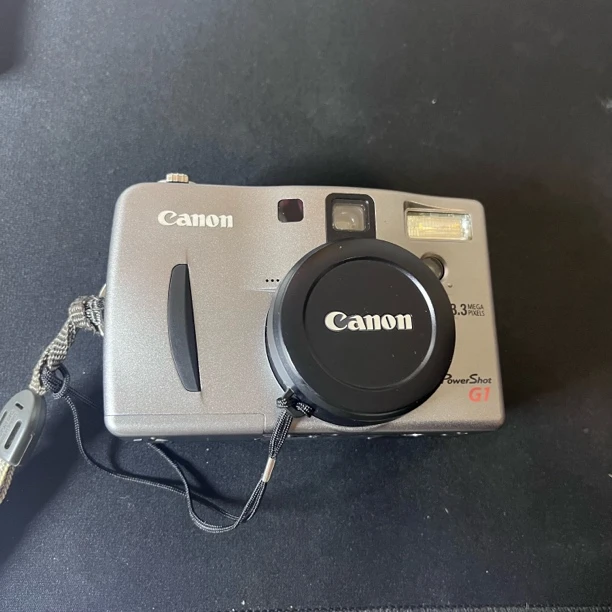 99新 Canon/佳能 G1 300w像素 3倍变焦 翻转屏 可自拍 no退换