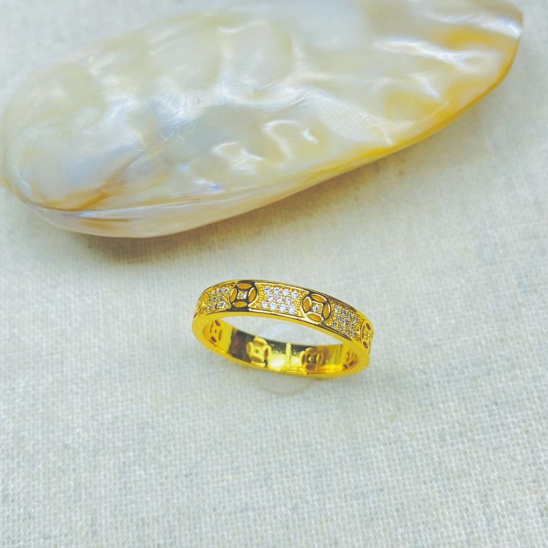 戒指  K0294黄色三排铜钱闭口戒指多样性发货47481