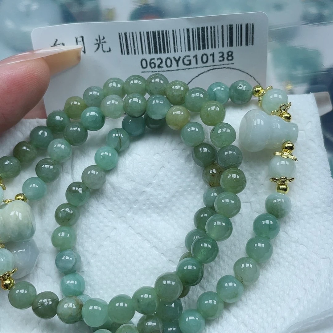 翡翠未镶嵌吊坠(不含链)多样性