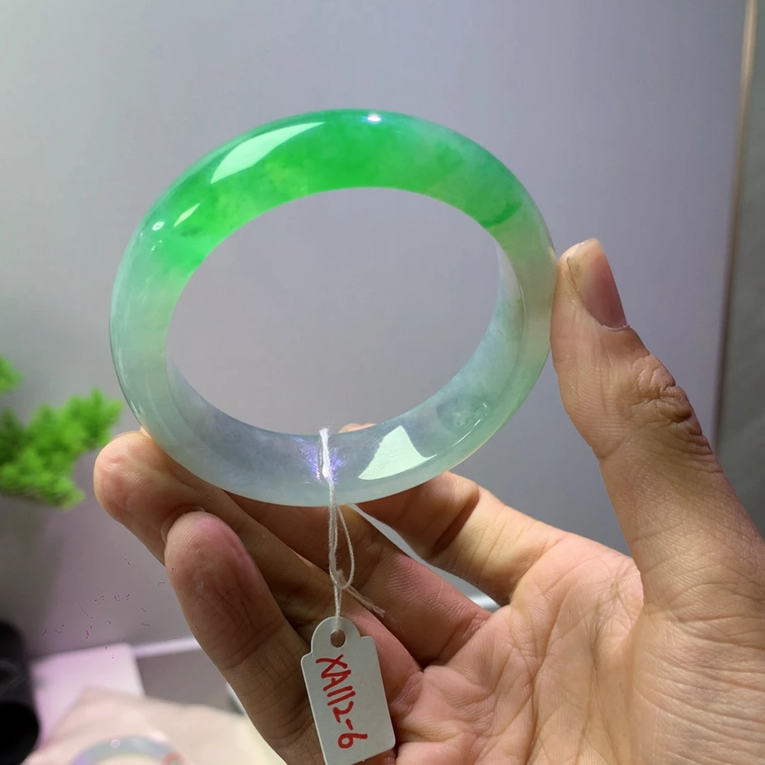 翡翠未镶嵌手镯轮胎（强推荐）