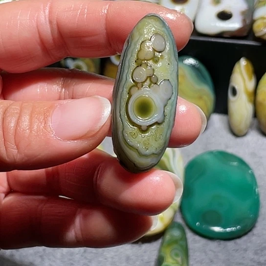 【闪购商品】玛瑙珠宝奇石未镶嵌不***灰