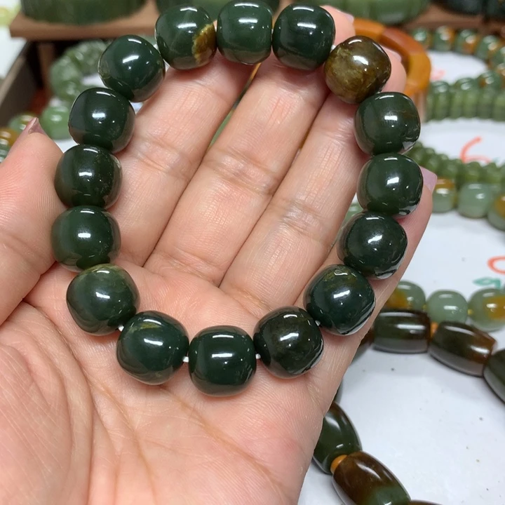 用***3未镶嵌和田玉珠宝奇石