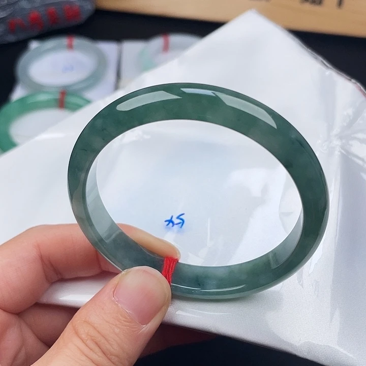 未镶嵌手镯翡翠手镯5