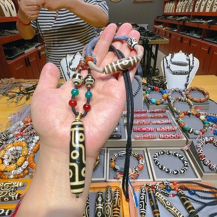 未镶嵌玛瑙/玉髓珠宝奇石