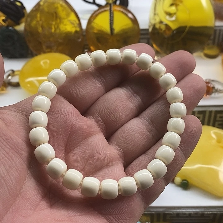 琥珀裸石未镶嵌A****u手串