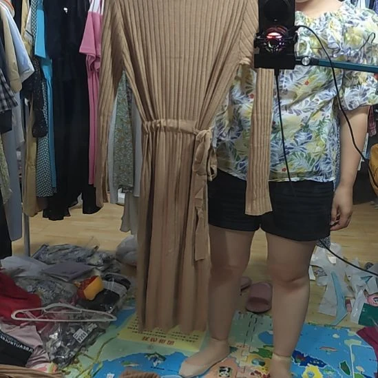 M323沂宝衣橱品牌折扣