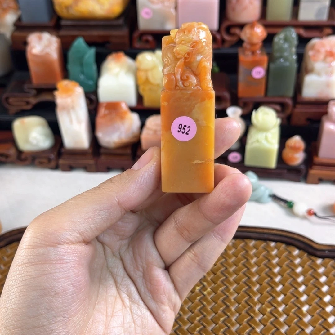 昌化石印石王*淅952.00000000