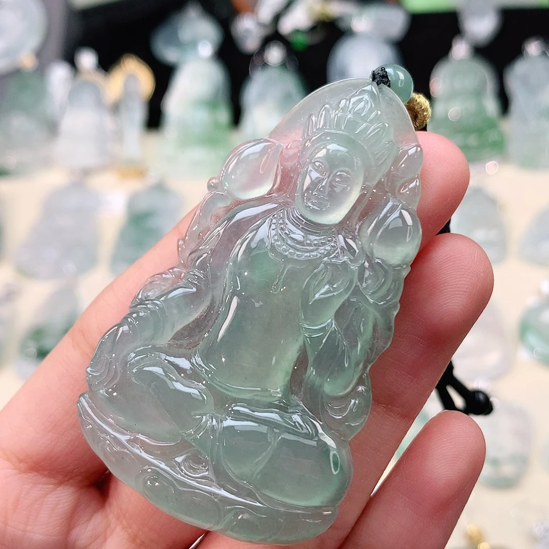 翡翠未镶嵌颈饰度母