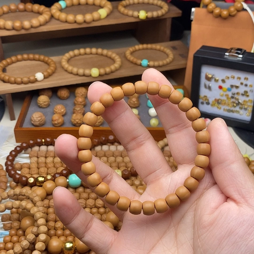 加***…猴头核桃吊坠直切微加配饰