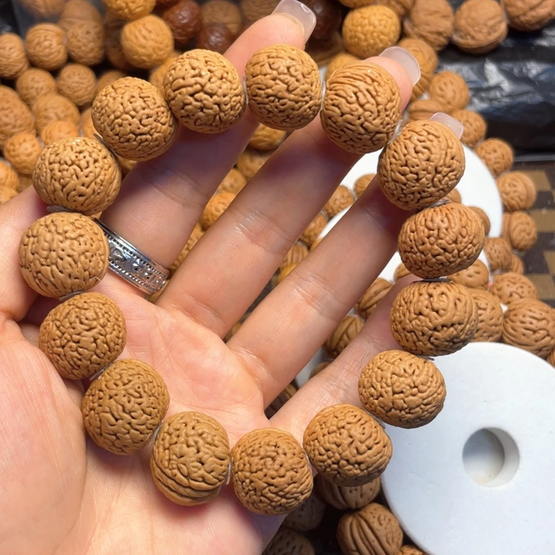 阿***财木质类桃核手串19+蚂蚁纹